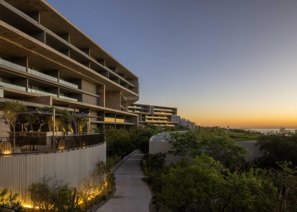Solaz Resort