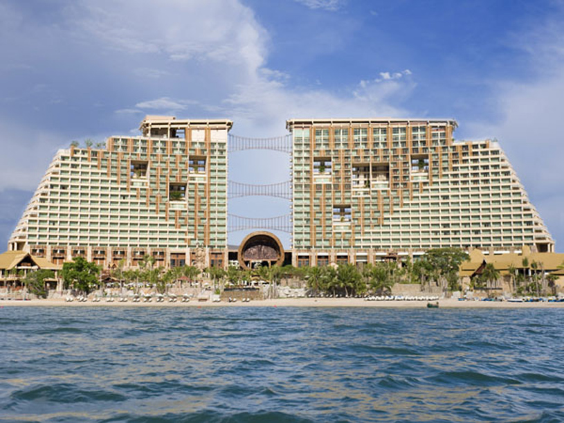 Centara Grand Mirage Beach Resort Pattaya